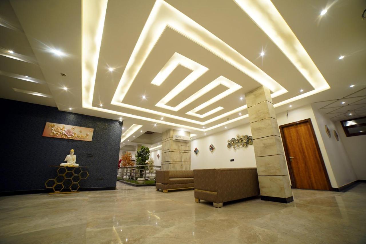 Hotel Elite - 5 Mins From Golden Temple อัมริตสา ภายนอก รูปภาพ