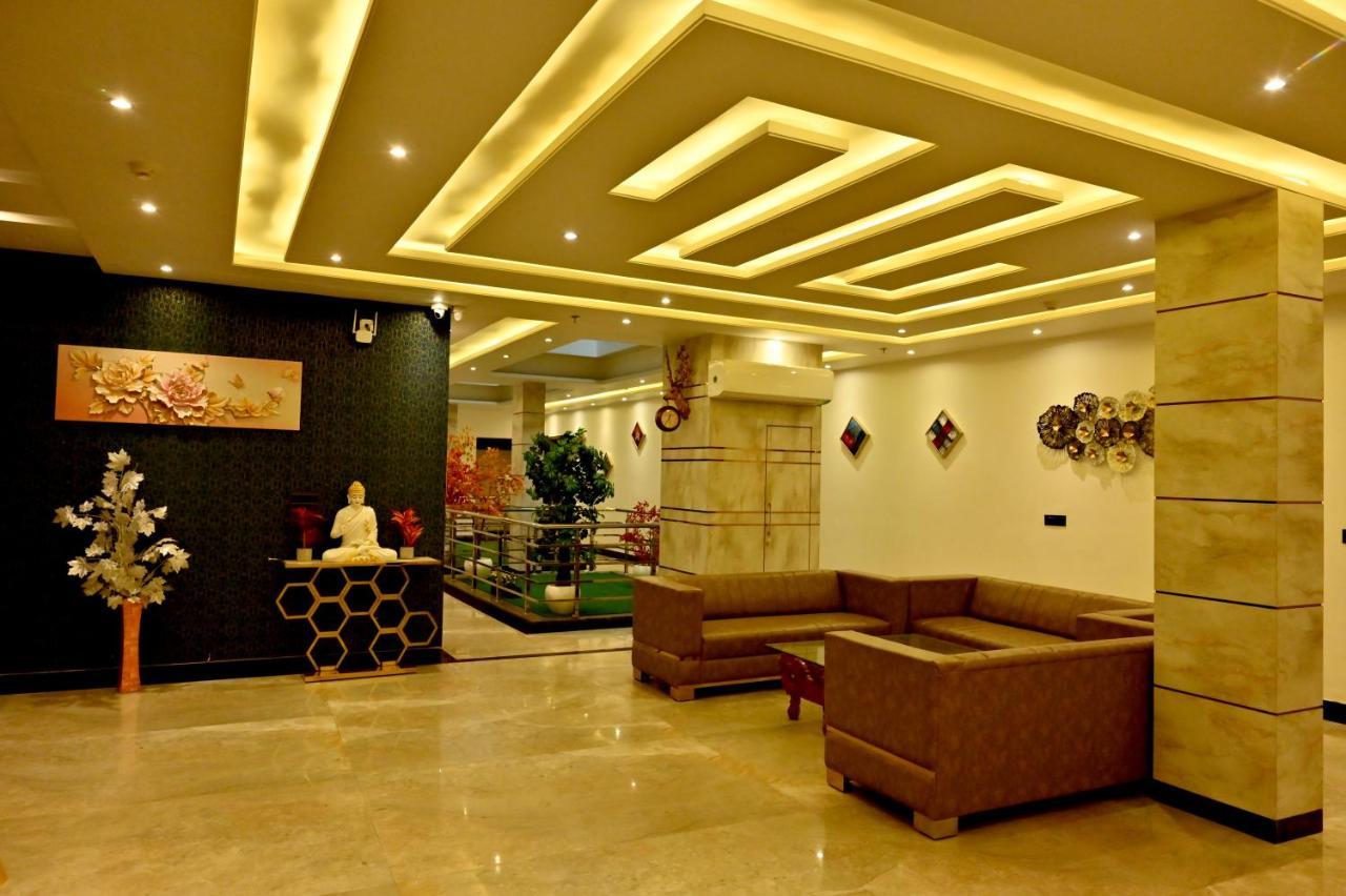 Hotel Elite - 5 Mins From Golden Temple อัมริตสา ภายนอก รูปภาพ